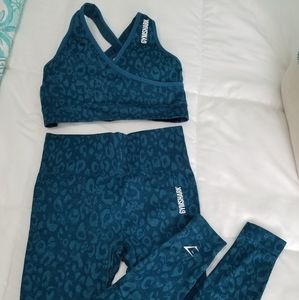 NWOT GYMSHARK Adapt Animal Seamless Set!!